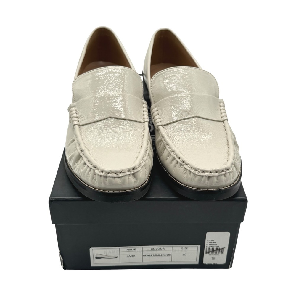 Silent D Lara Moc Toe Loafer Oat Milk Crinkle Patent Womens Size 40 NEW - Picture 2 of 10